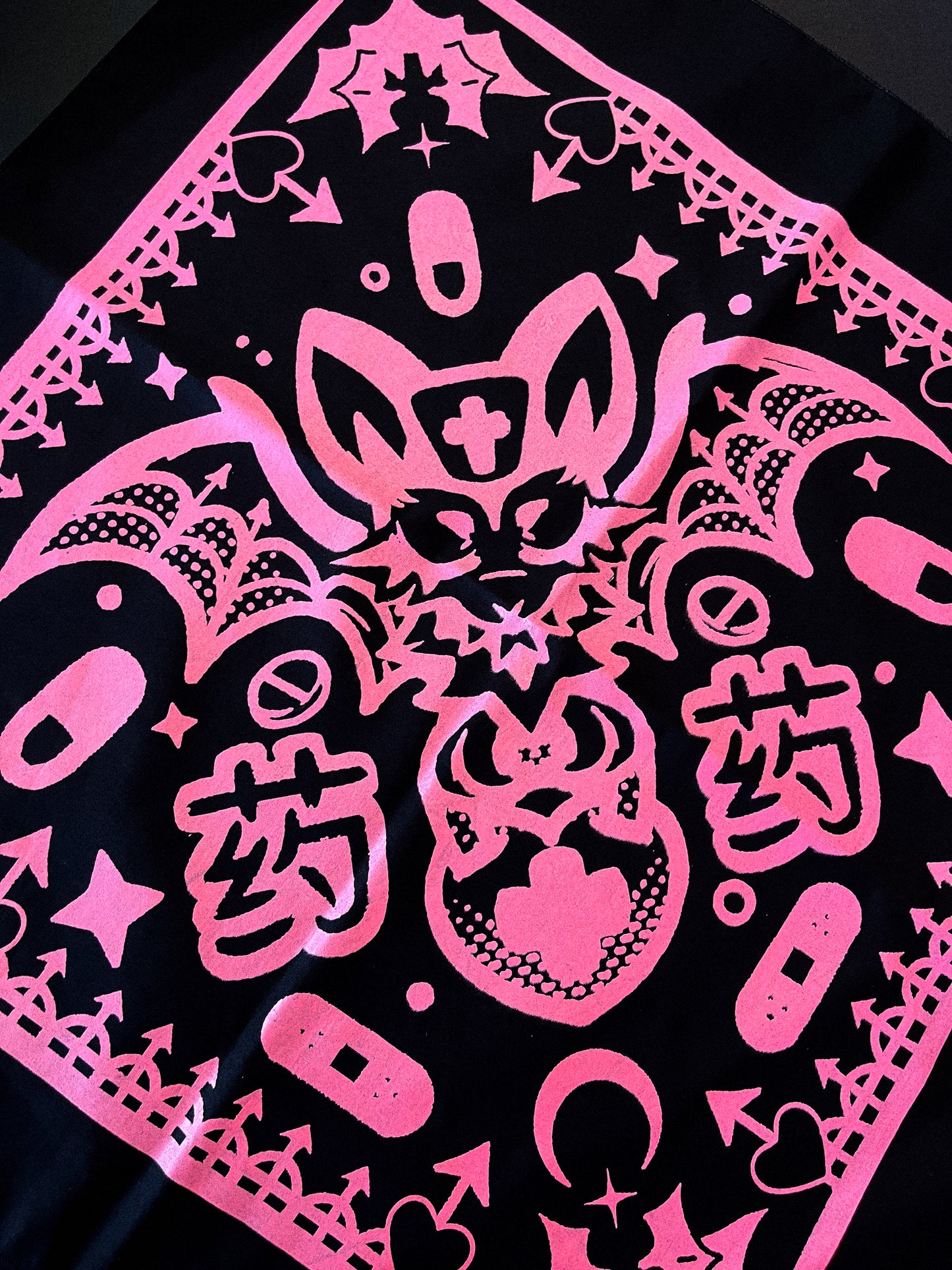 药 (YAO) ✦ bandana